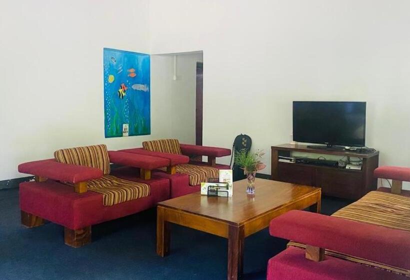 Отель Tearamb Holiday Bungalow