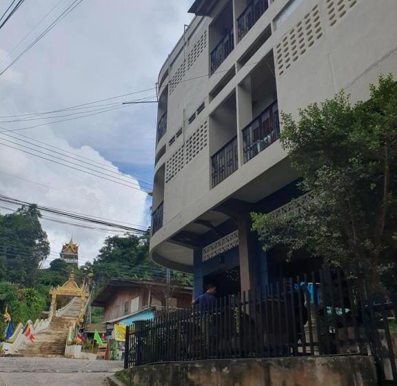 هتل Thadan Guest House