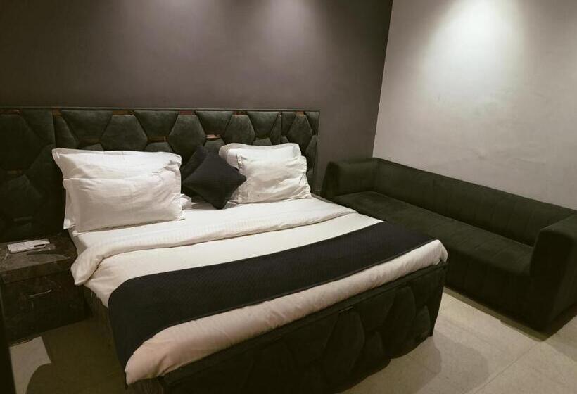 בית מלון כפרי The Palace