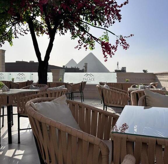 هتل The Palace Pyramids