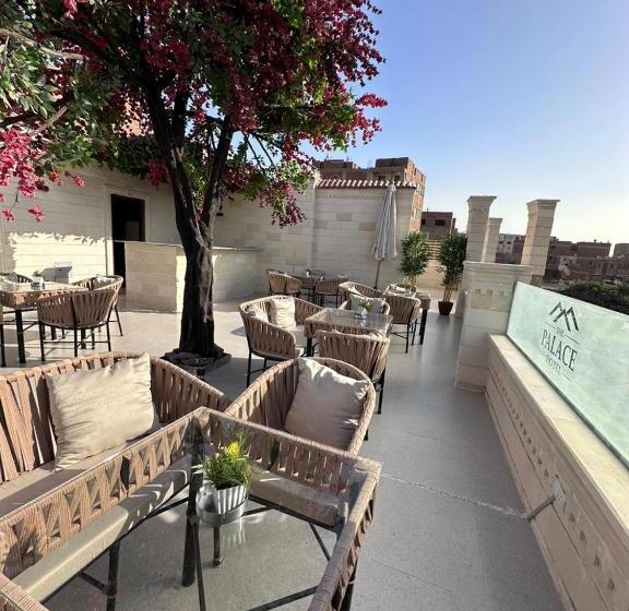 هتل The Palace Pyramids