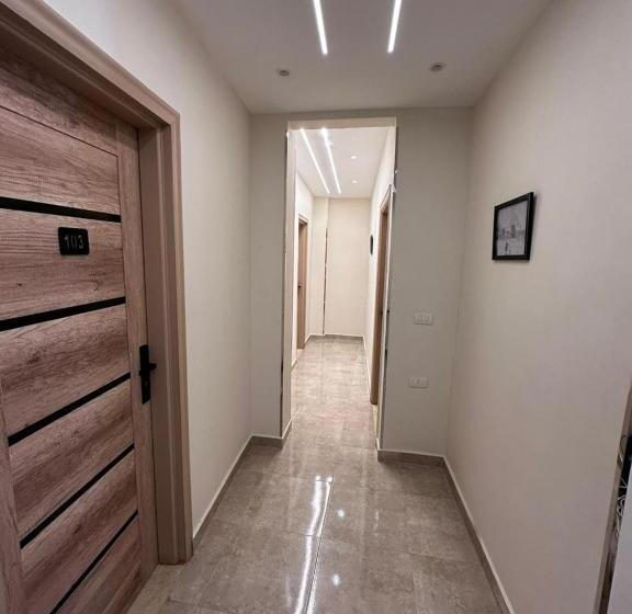 هتل The Palace Pyramids