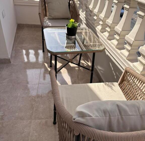 هتل The Palace Pyramids