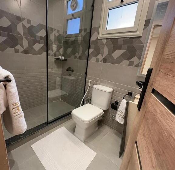 هتل The Palace Pyramids