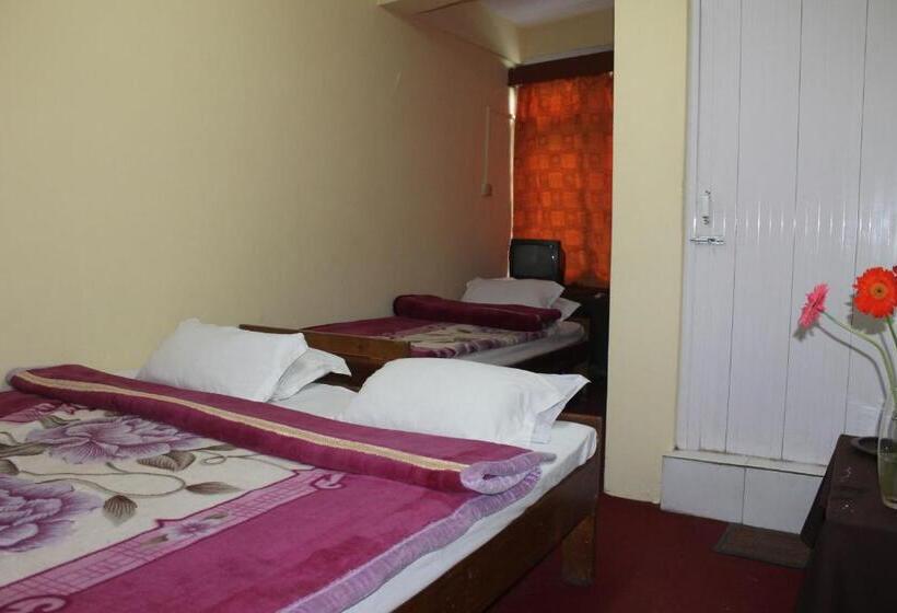 فندق Twilight Lodge