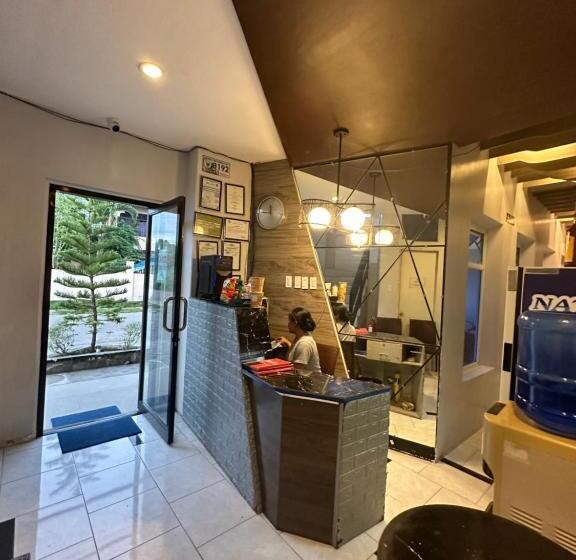 هتل Twilight Tower