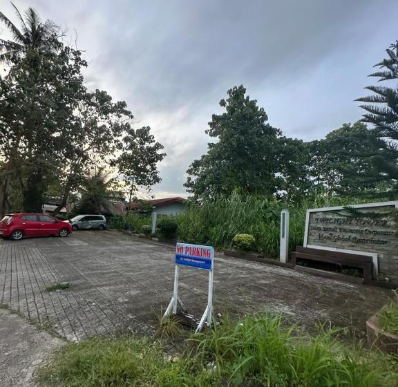 هتل Twilight Tower