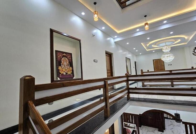 בית מלון כפרי Vrindavan Homestay Near Temple