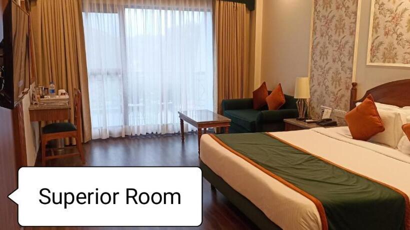 Kasauli Resort By Piccadily