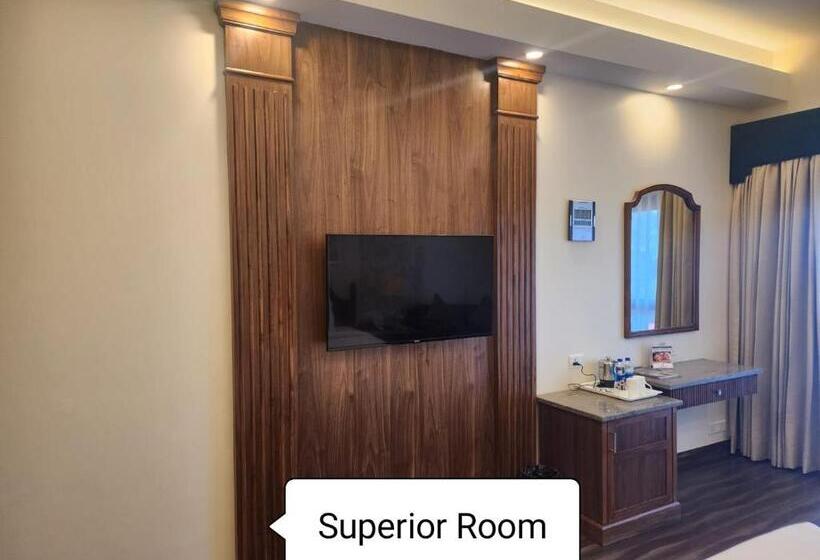 Kasauli Resort By Piccadily