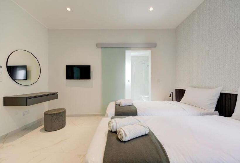 Mayfair By Premier Suites Mt