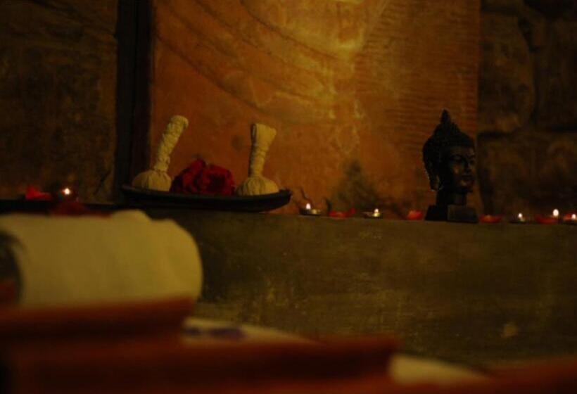 Munnar Tea Hills Resort Chitthirapuram