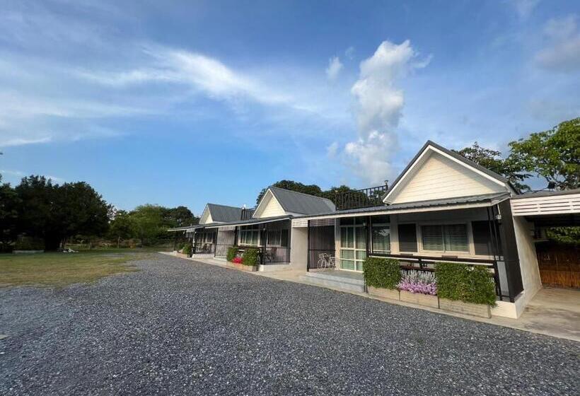 Nuttida Resort ณัฐธิดา รีสอร์ท