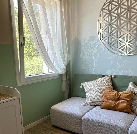 פנסיון Amagi Home