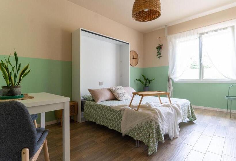 פנסיון Amagi Home