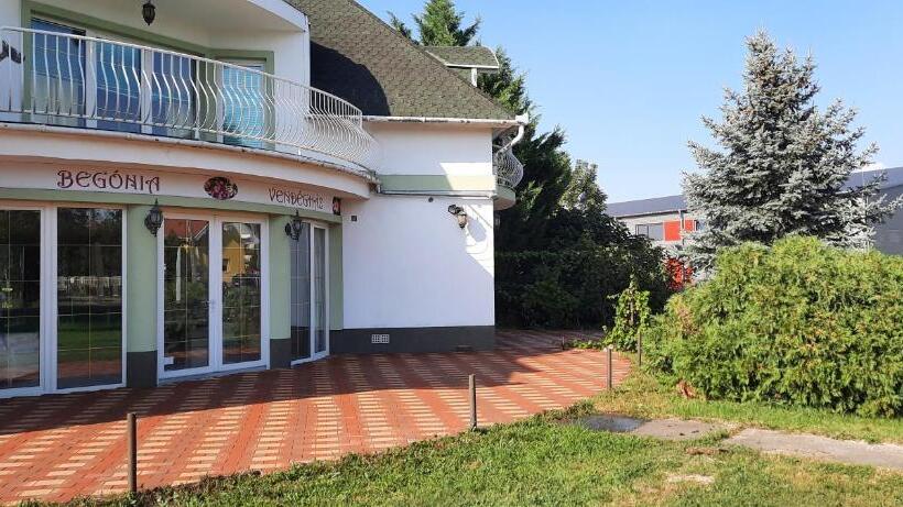 بنسيون Begónia Vendégház