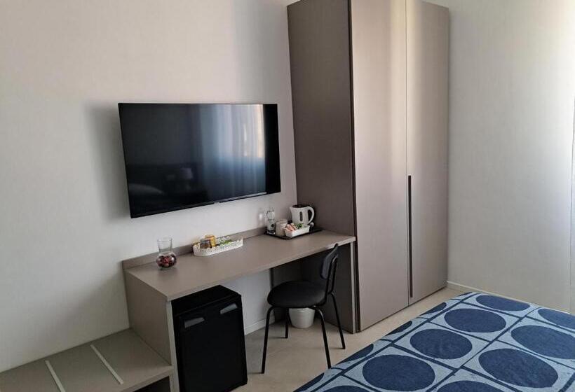 پانسیون Bolognamania Rooms Saffi