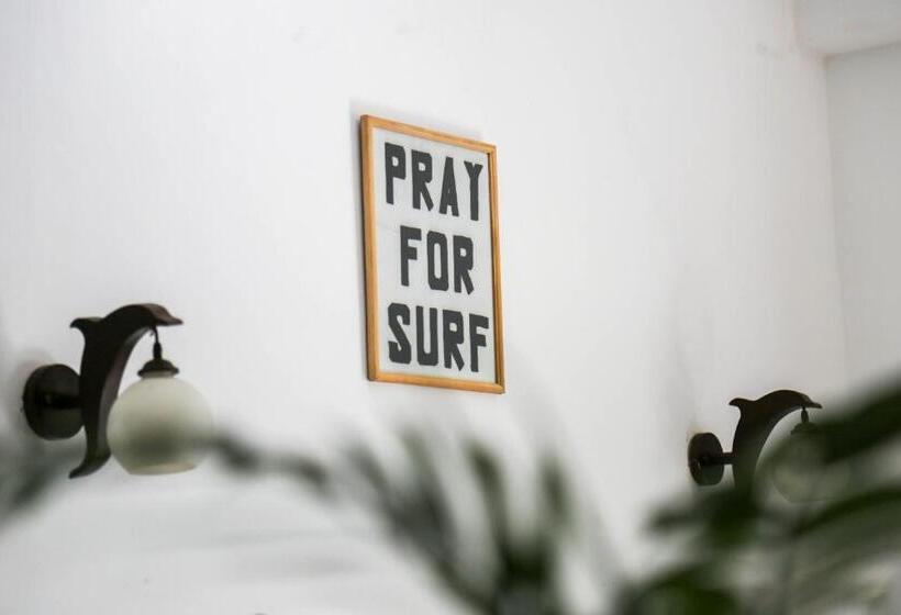 פנסיון Coast Line