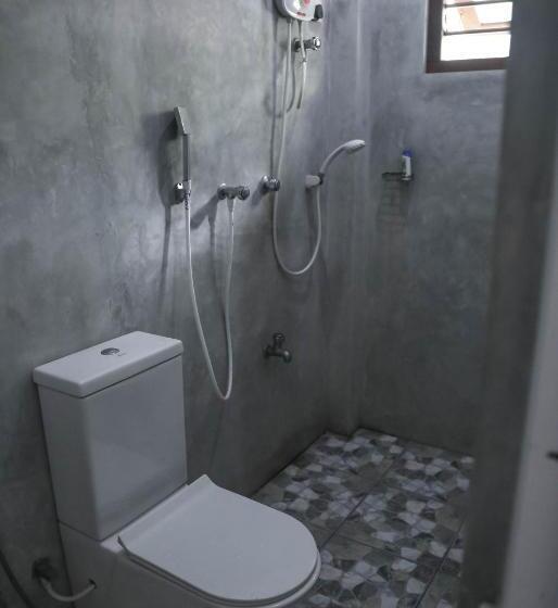 פנסיון Coast Line