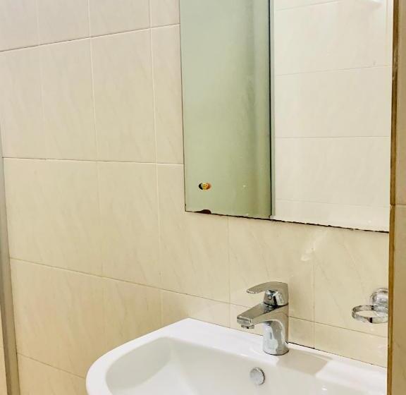 פנסיון Dreamy Surf House