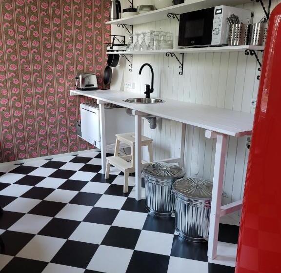 ペンション Hietaman Vierastalo Banksy