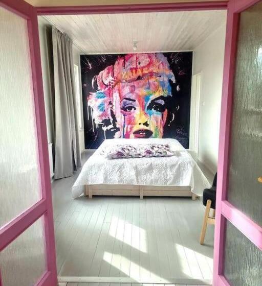 بنسيون Hietaman Vierastalo Marilyn