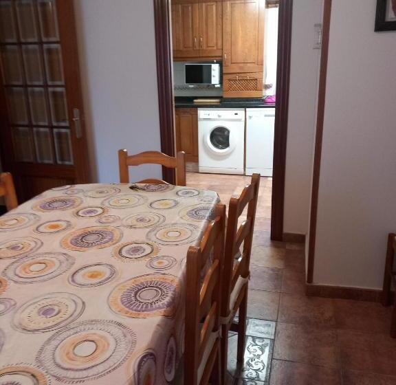 פנסיון Hogar Feliz