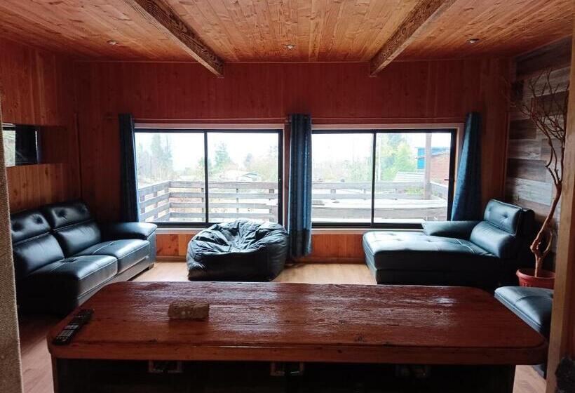 펜션 Hostel Calafquen Coñaripe