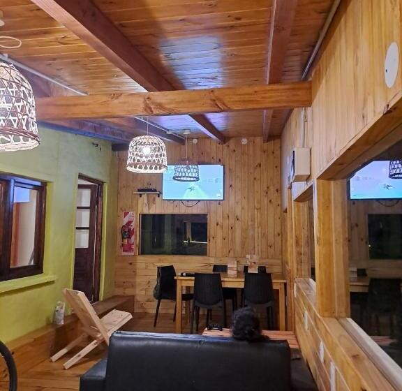 ペンション Hostel El Limon