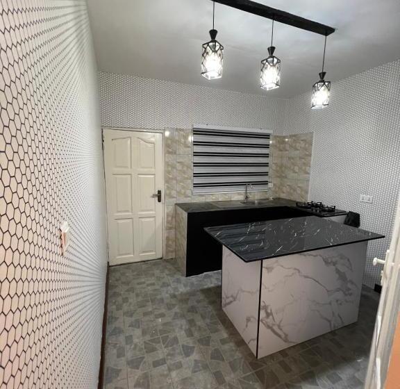 פנסיון Igit Homes