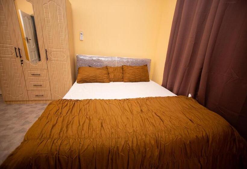 פנסיון Igit Homes