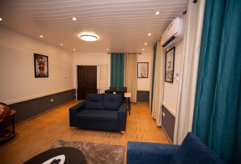 פנסיון Igit Homes