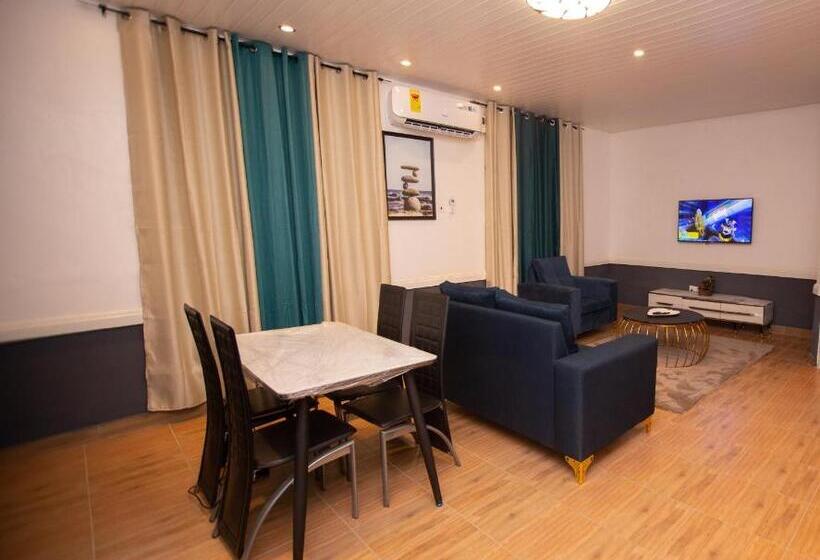 פנסיון Igit Homes