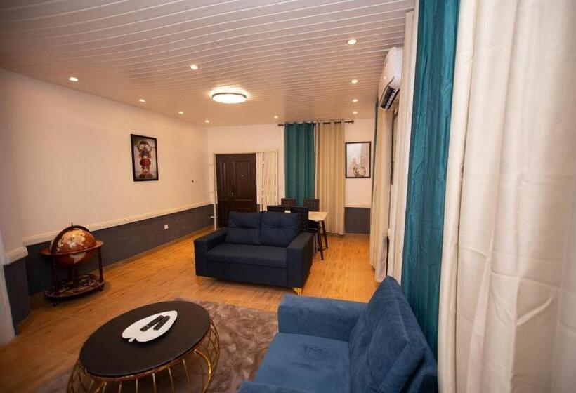 פנסיון Igit Homes