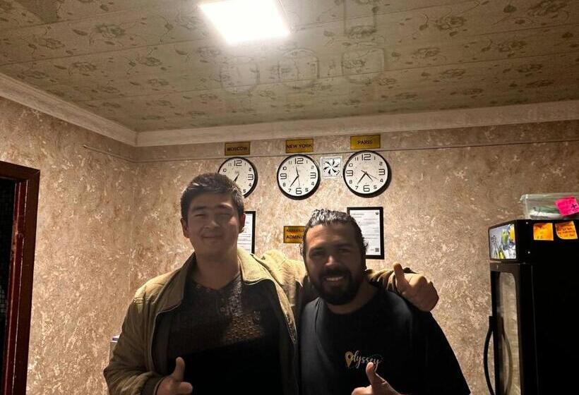 ペンション Karakalpak Travel