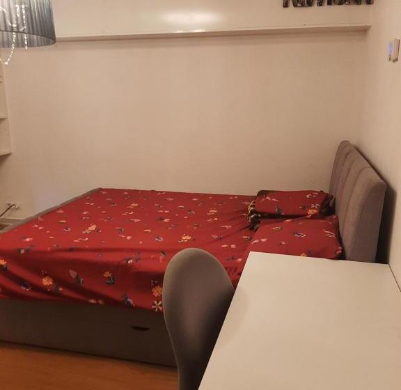 פנסיון Maison D Ozoir