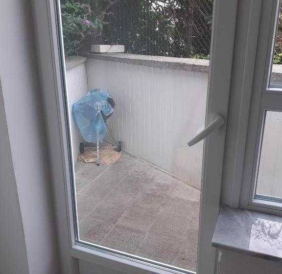 Пансион Marci Room Sweethome