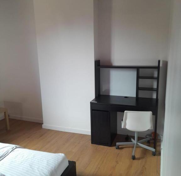 Пансион Marci Room Sweethome