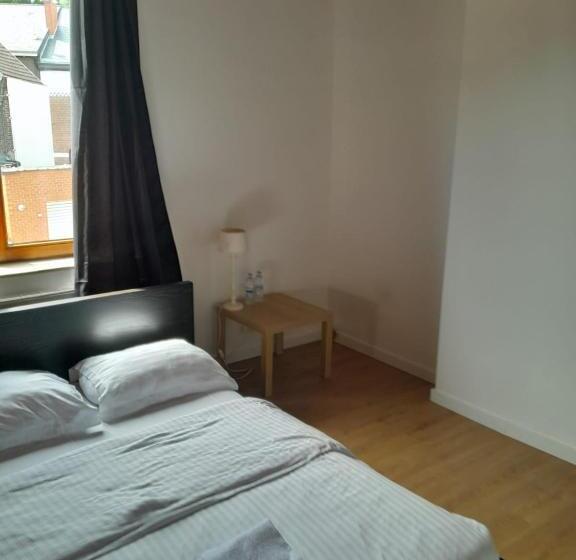 Пансион Marci Room Sweethome