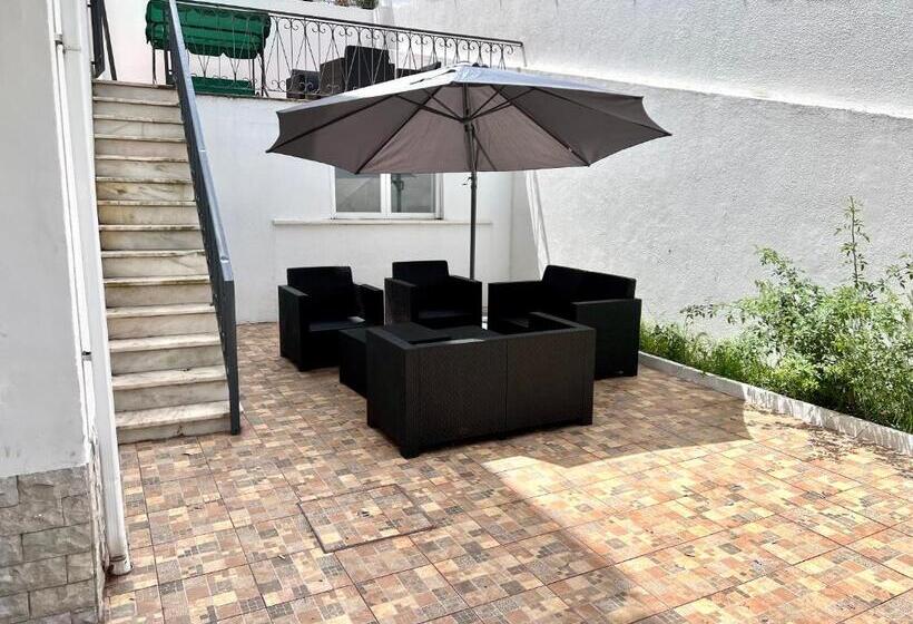 ペンション Oeiras Beach Suites 7 With Private Bathroom And Terrace