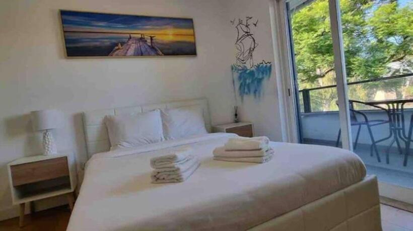 ペンション Oeiras Beach Suites 8 With Private Bathroom And Terrace