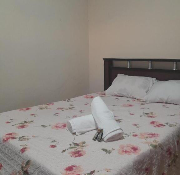 ペンション Pouso Da Praça