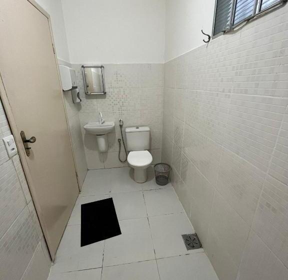 ペンション Quarto Para Mulheres