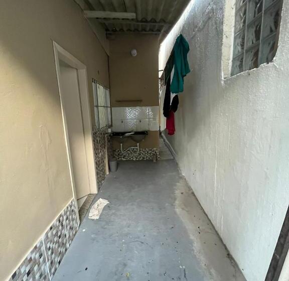 ペンション Quarto Para Mulheres