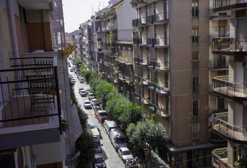 פנסיון Quinto Apartments