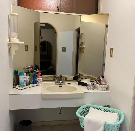 Pansiyon ロビンホテルrobin