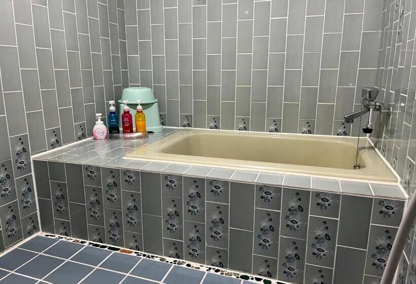 Pansiyon ロビンホテルrobin