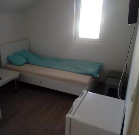 پانسیون Rooms Ilinden Skopje