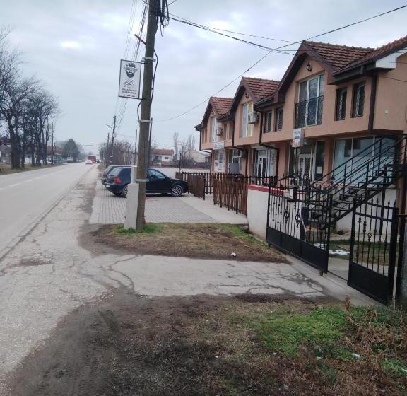 پانسیون Rooms Ilinden Skopje