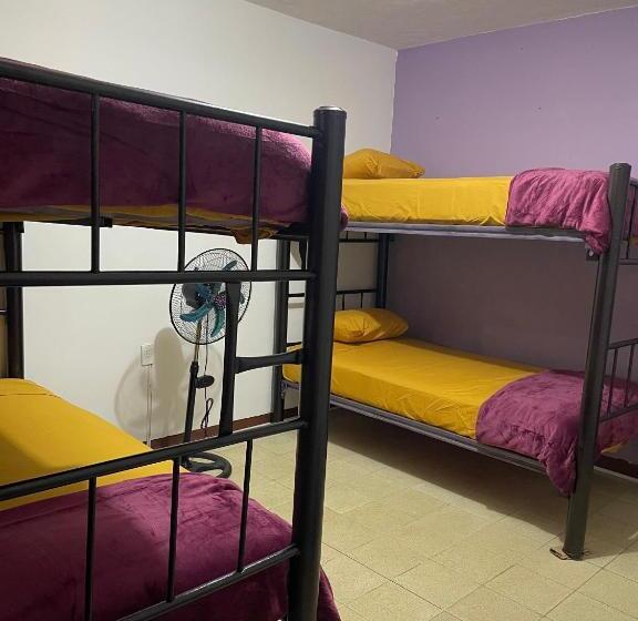 פנסיון Santísimo Hostal Boutique